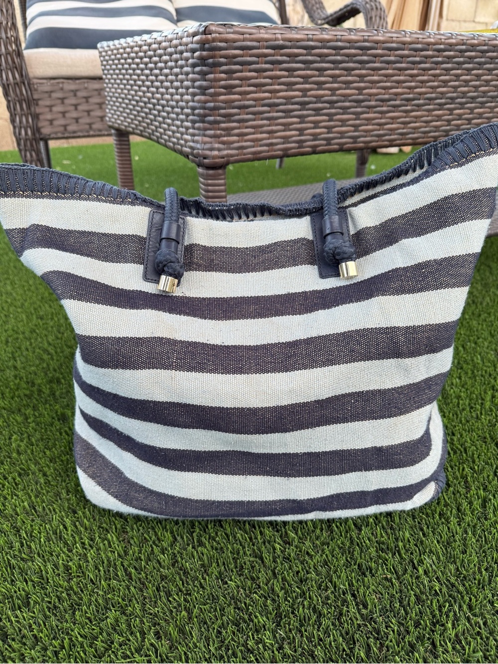 Tory Burch Vintage Navy & Light Blue Striped Canvas Tote with Logo Patch - Beach - Picture 2 of 13